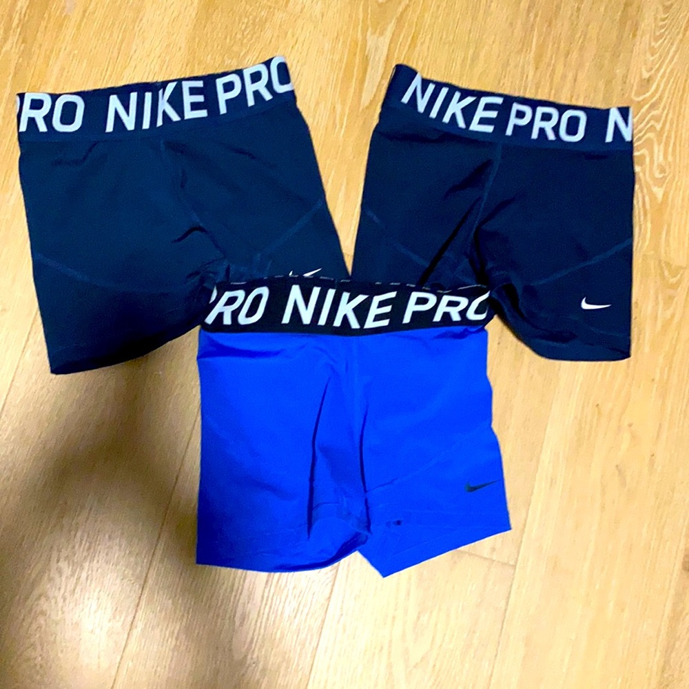 Nike Women's Pro 3'' Shorts - Set of 3